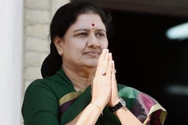 ಬದುಕಿದ್ದಾಗ ನನ್ನ ಸೋದರಿಯನ್ನು ಬಳಸಿಕೊಂಡ ಜಯಲಲಿತಾ ಆಕೆಗೆ ಯಾವುದೇ ರಕ್ಷಣೆ ನೀಡದೆ ನಿರ್ಗಮಿಸಿದರು: ಶಶಿಕಲಾ ಸೋದರ